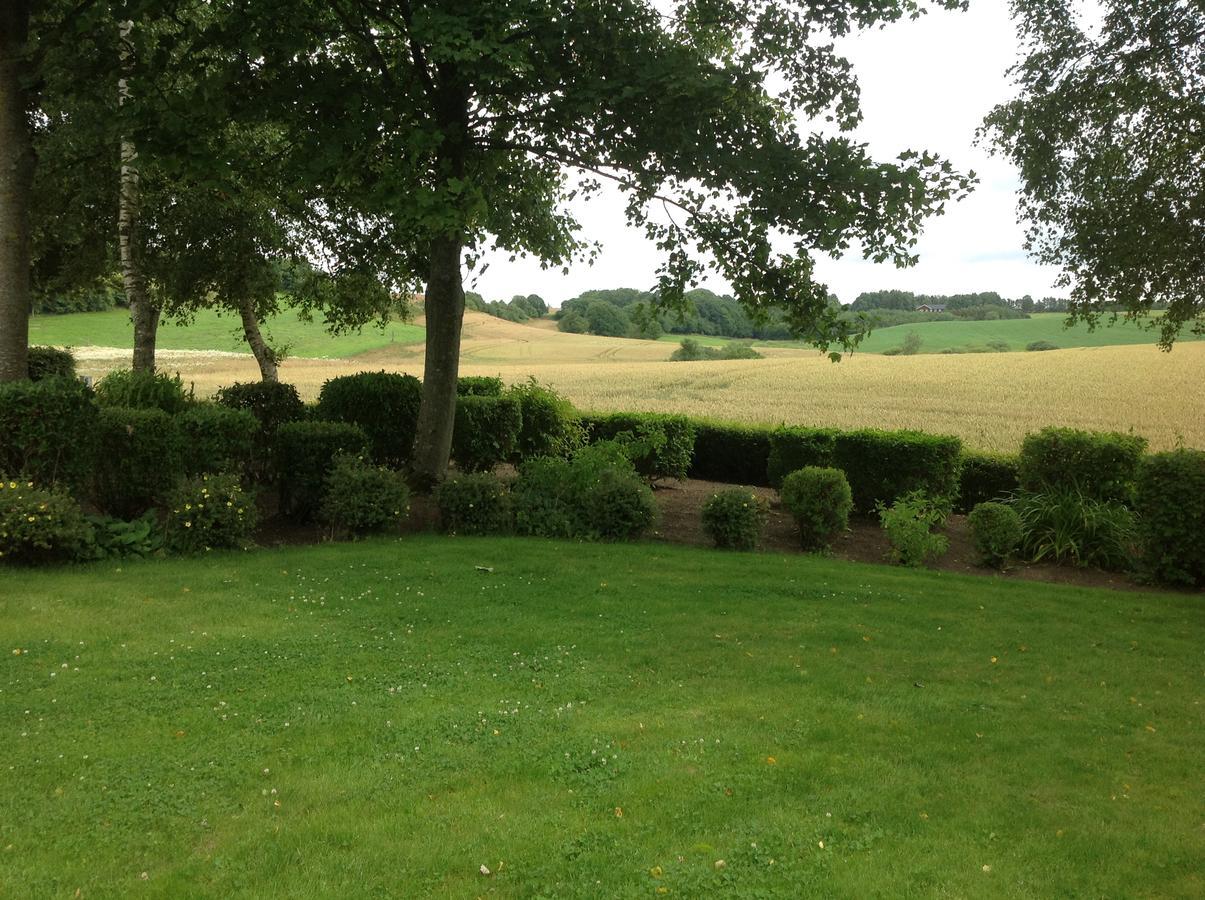 Lundgaarde Bed & Breakfast Kjellerup Esterno foto